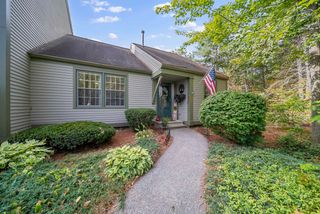 1465 Hooksett Rd Unit 305, Hooksett, NH 03106