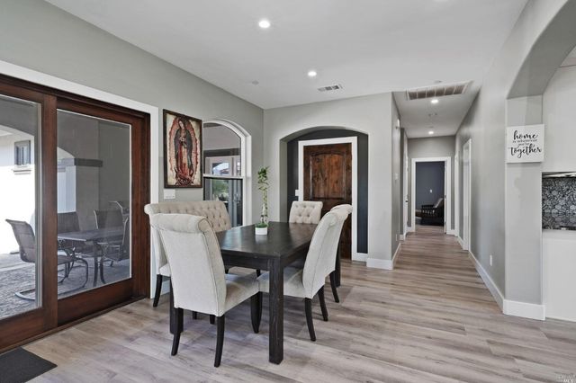 15350 Mustang Ct, Middletown, CA 95461