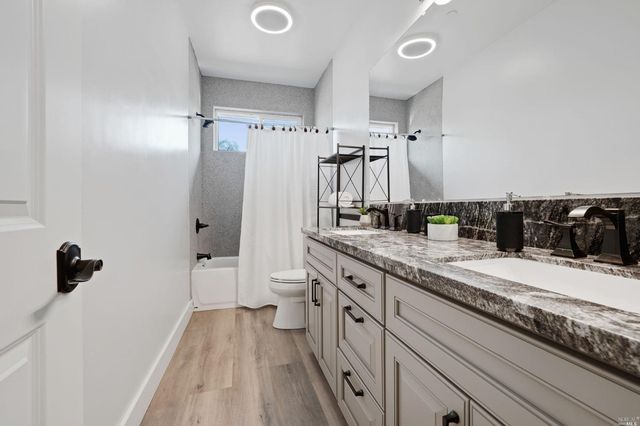 15350 Mustang Ct, Middletown, CA 95461