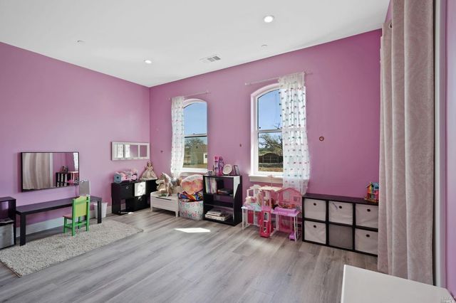 15350 Mustang Ct, Middletown, CA 95461