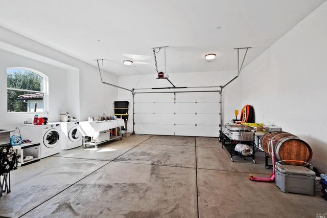 15350 Mustang Ct, Middletown, CA 95461