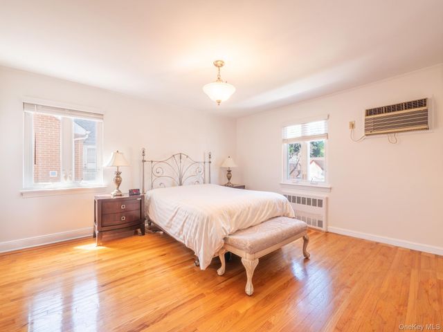 76-11 173rd Street, Fresh Meadows, NY 11366