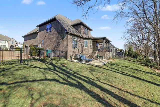 2965 Stewart Campbell Pt, Spring Hill, TN 37174