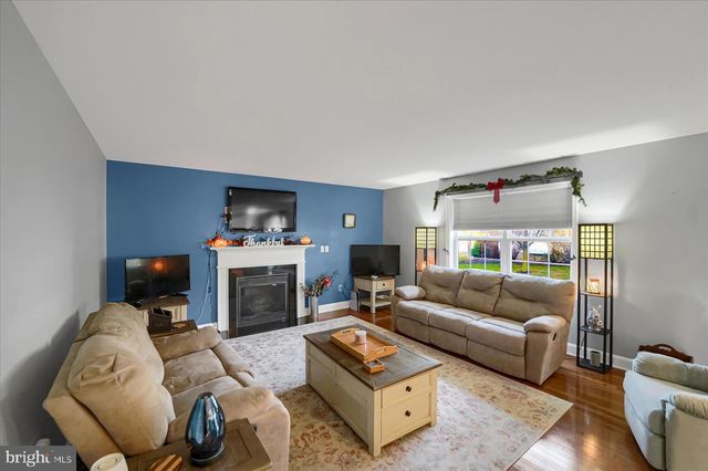 217 WASHINGTON AVE, Bellefonte, PA 16823