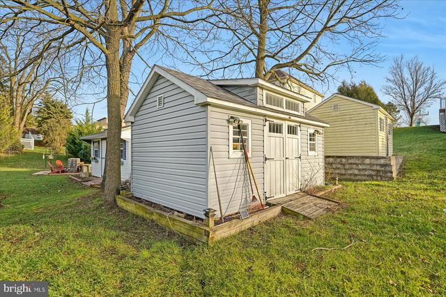 217 WASHINGTON AVE, Bellefonte, PA 16823