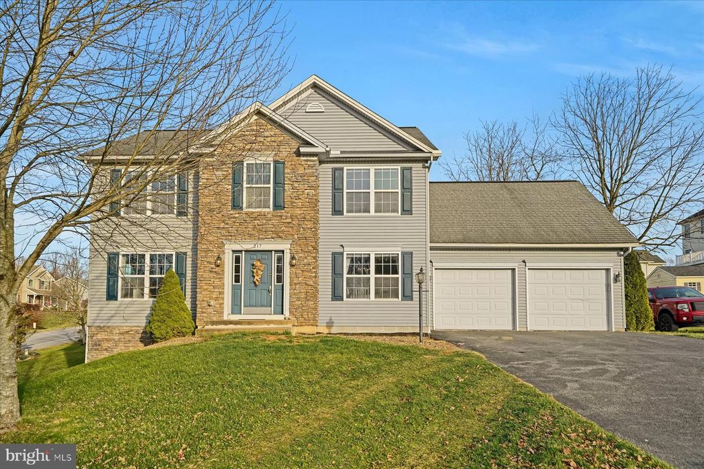 217 WASHINGTON AVE, Bellefonte, PA 16823