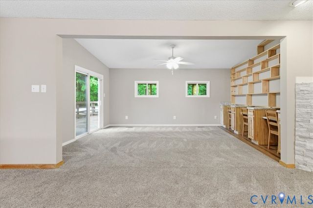 24534 Plantation Dr, Dinwiddie, VA 23803