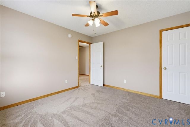 24534 Plantation Dr, Dinwiddie, VA 23803