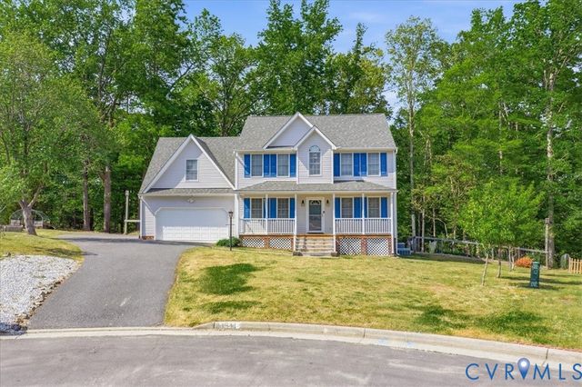 24534 Plantation Dr, Dinwiddie, VA 23803