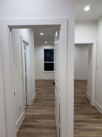 9005 Comal Street, Houston, TX 77051