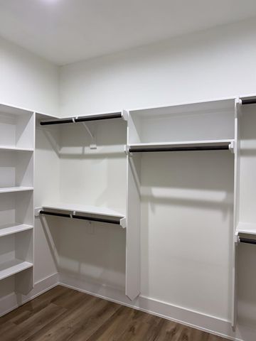 9005 Comal Street, Houston, TX 77051