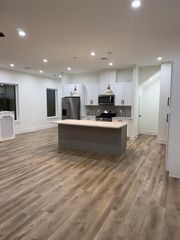 9005 Comal Street, Houston, TX 77051