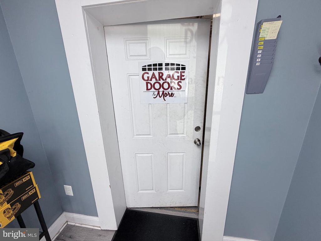 Image 10 of property listing at 101 SKIPJACK RD #2 & 7, Prince Frederick, MD 20678