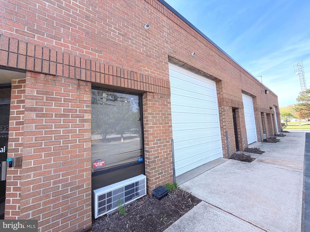 Image 19 of property listing at 101 SKIPJACK RD #2 & 7, Prince Frederick, MD 20678