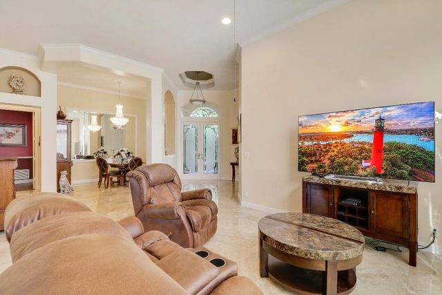 8216 Cypress Point Road, West Palm Beach, FL 33412