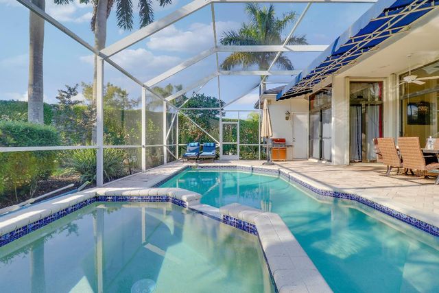 8216 Cypress Point Road, West Palm Beach, FL 33412