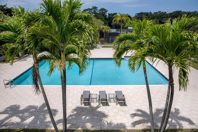 8216 Cypress Point Road, West Palm Beach, FL 33412