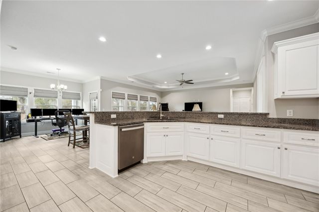 321 Harbour Island Circle, Waverly, GA 31565