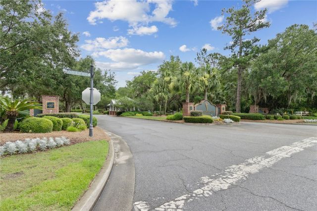 321 Harbour Island Circle, Waverly, GA 31565