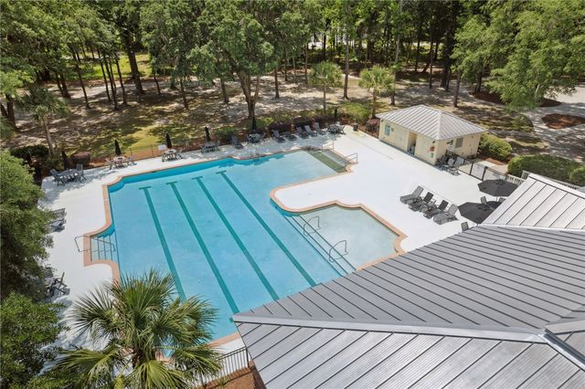 321 Harbour Island Circle, Waverly, GA 31565