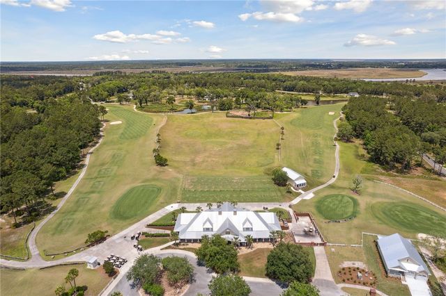 321 Harbour Island Circle, Waverly, GA 31565