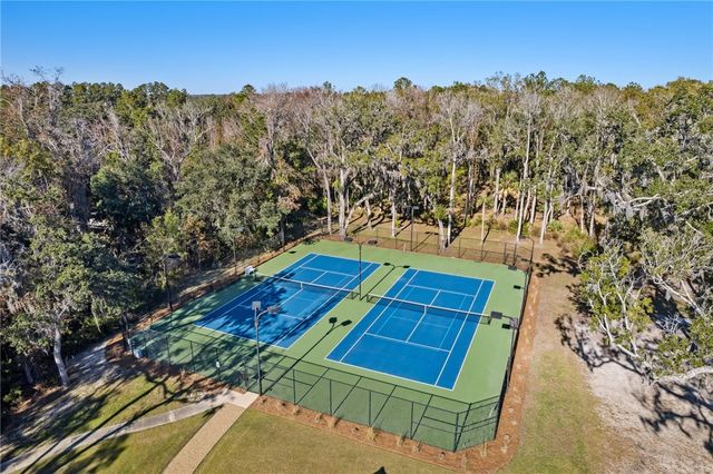 321 Harbour Island Circle, Waverly, GA 31565