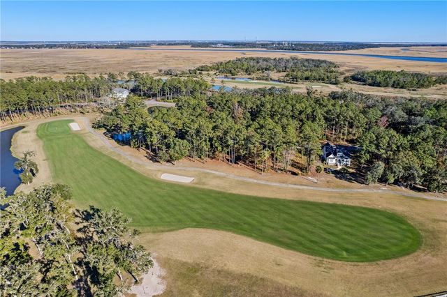 321 Harbour Island Circle, Waverly, GA 31565