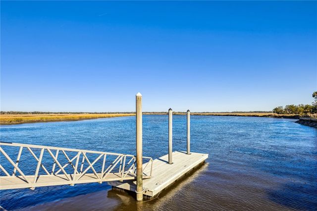 321 Harbour Island Circle, Waverly, GA 31565