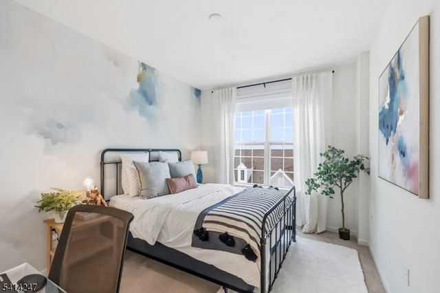 35 Aspen Dr, Cedar Grove Twp., NJ 07009