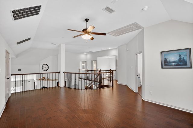 6500 Belhaven Drive, Fort Worth, TX 76123