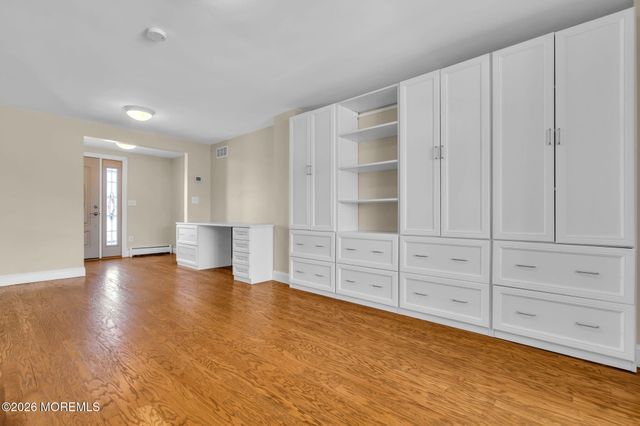 109 Englewood Avenue, Barnegat, NJ 08005