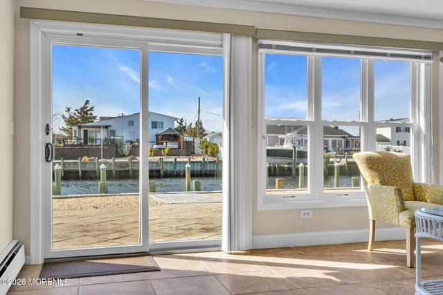 109 Englewood Avenue, Barnegat, NJ 08005