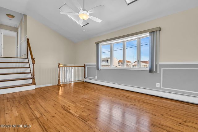 109 Englewood Avenue, Barnegat, NJ 08005