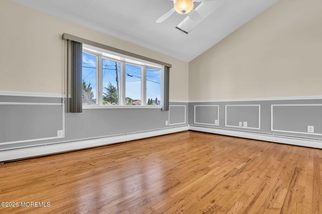 109 Englewood Avenue, Barnegat, NJ 08005
