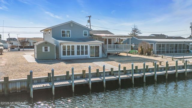 109 Englewood Avenue, Barnegat, NJ 08005