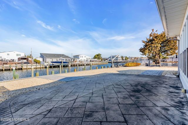 109 Englewood Avenue, Barnegat, NJ 08005