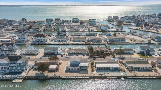 109 Englewood Avenue, Barnegat, NJ 08005