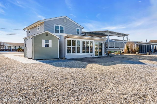 109 Englewood Avenue, Barnegat, NJ 08005