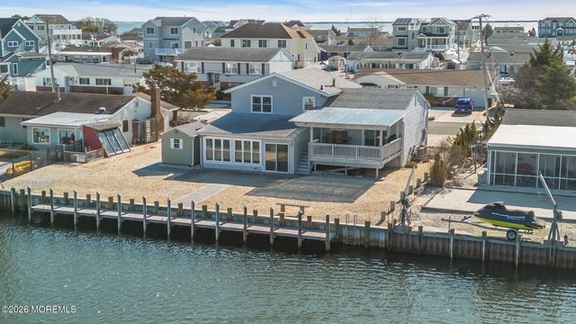 109 Englewood Avenue, Barnegat, NJ 08005