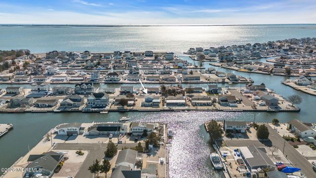 109 Englewood Avenue, Barnegat, NJ 08005