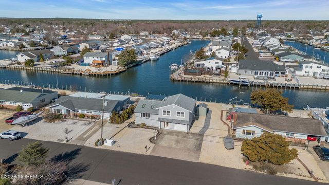 109 Englewood Avenue, Barnegat, NJ 08005