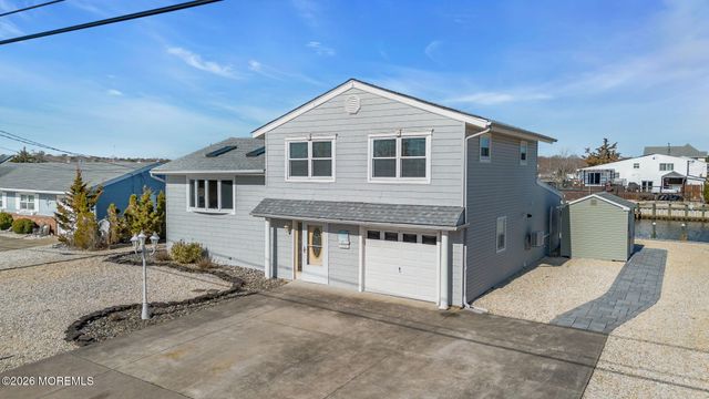 109 Englewood Avenue, Barnegat, NJ 08005