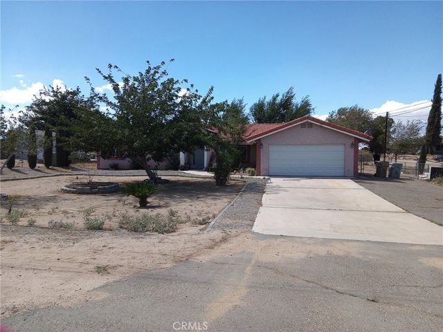 11490 4th Ave, Hesperia, CA 92345
