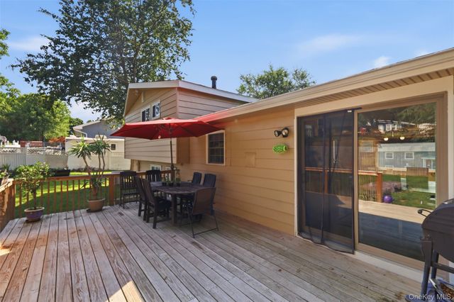 74 Creek Run Road, Newburgh, NY 12550