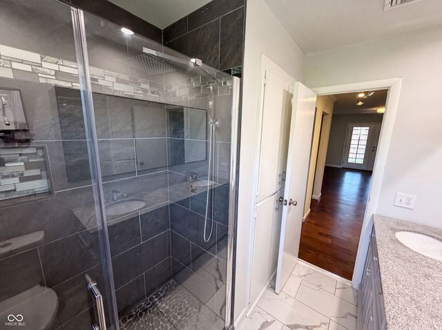 3135 E 52nd Street UNIT E, Indianapolis, IN 46205
