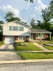 3325 Laurel Lane, Hazel Crest, IL 60429
