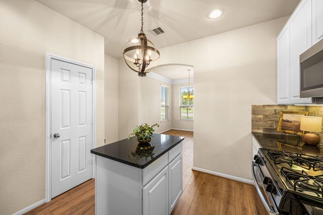 2922 Coachmaker Trail, Rosenberg, TX 77471