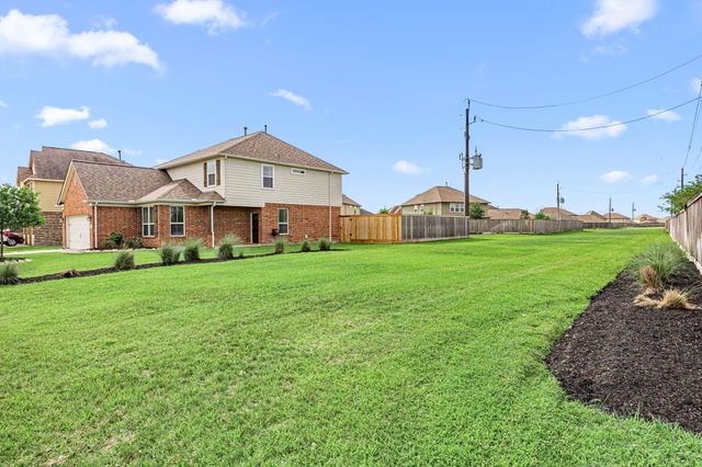 2922 Coachmaker Trail, Rosenberg, TX 77471