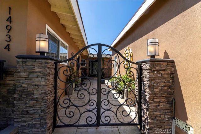 14934 Valeda, La Mirada, CA 90638