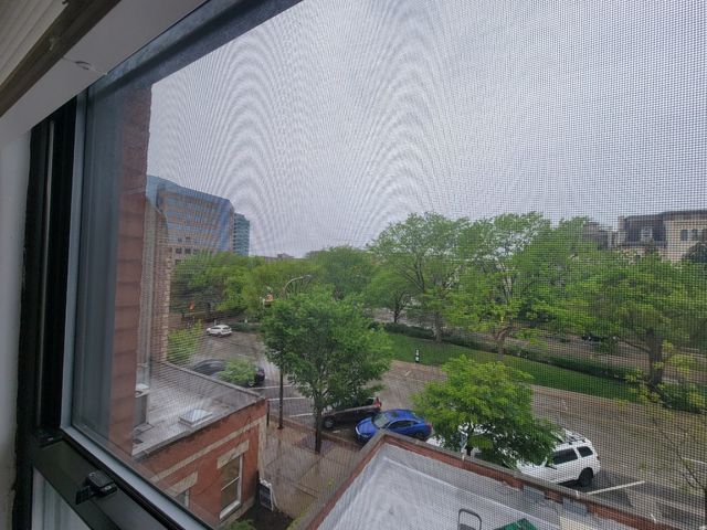 716 Clark Street 3N, Evanston, IL 60201